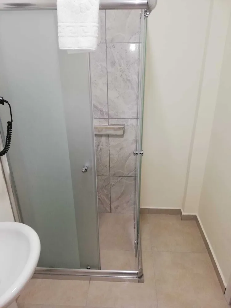 Oda, Balkon, Şehir Manzaralı