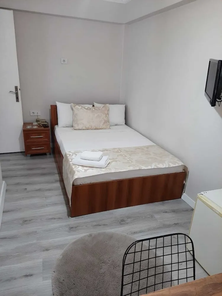 Economy Tek Büyük Yataklı Oda, Şehir Manzaralı