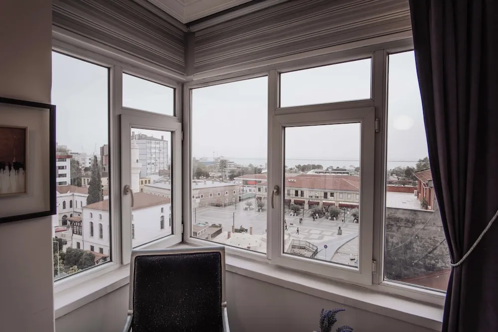 Standard Tek Büyük Yataklı Oda, Deniz Manzaralı