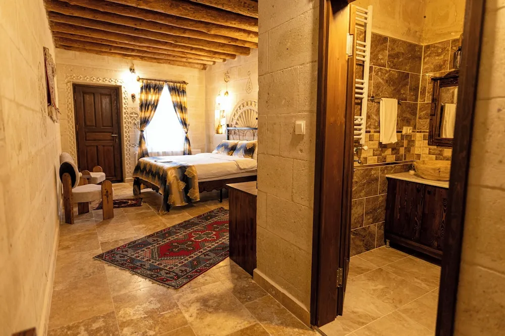 Deluxe Tek Büyük Yataklı Oda, Özel Banyo, Şehir Manzaralı