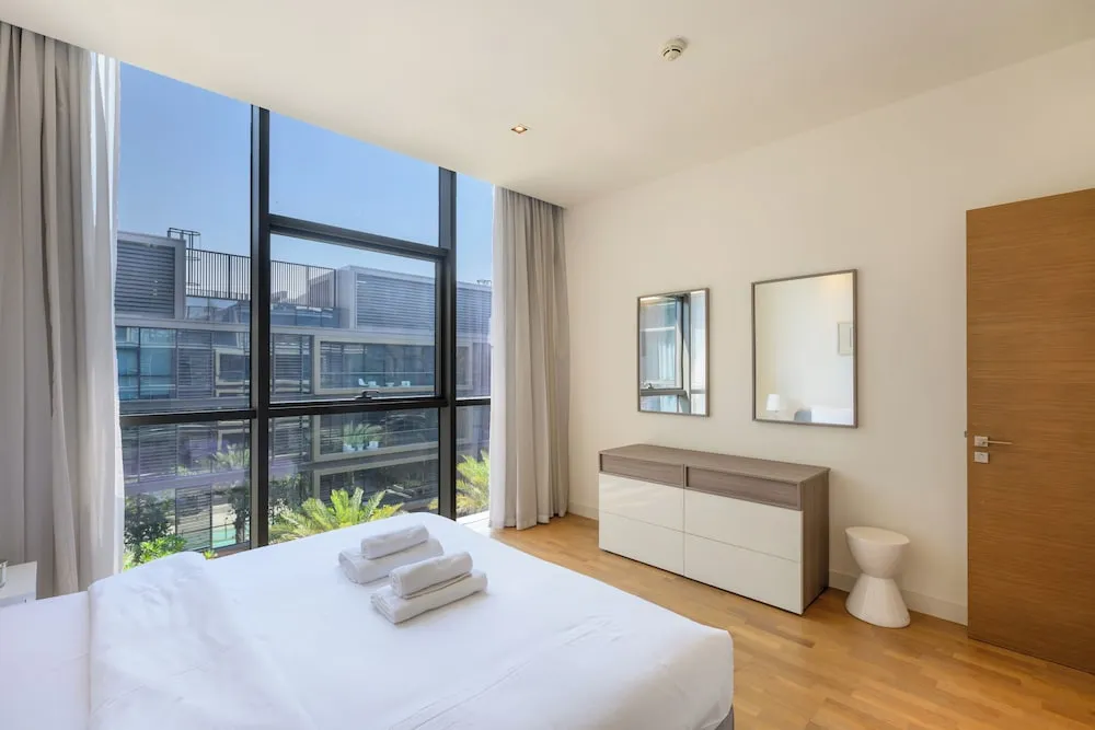 Luxury Apart Daire, Havuz Manzaralı