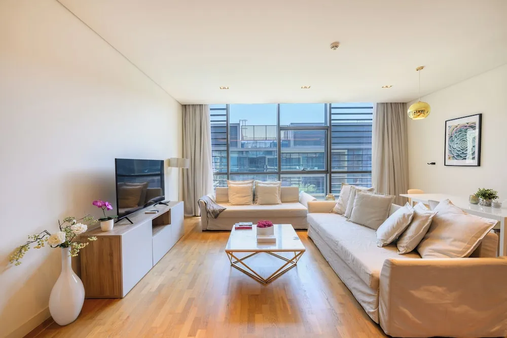 Luxury Apart Daire, Havuz Manzaralı
