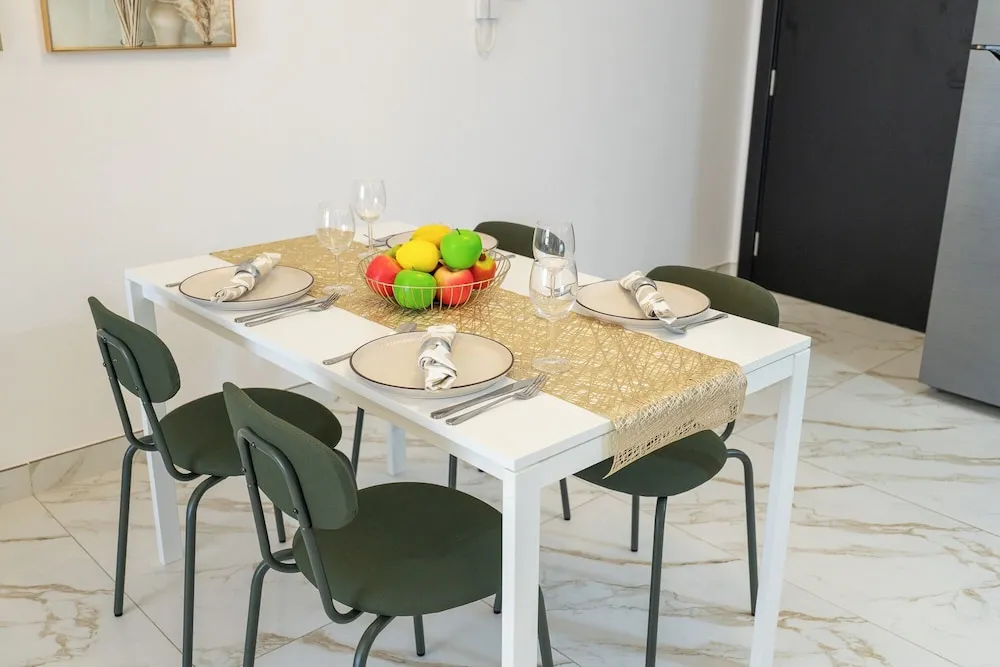 Standard Apart Daire, Şehir Manzaralı
