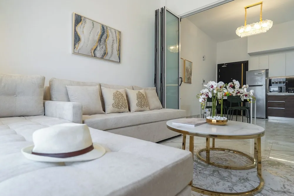 Standard Apart Daire, Şehir Manzaralı