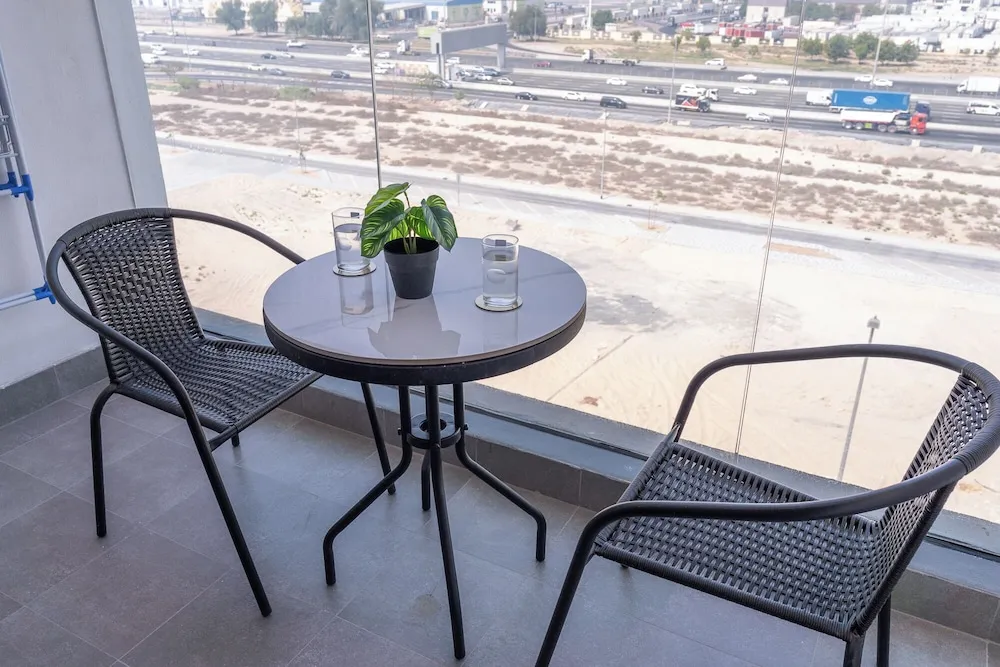 Standard Apart Daire, Şehir Manzaralı
