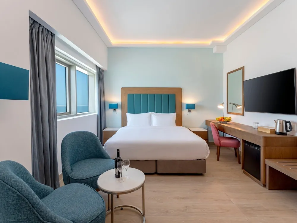 Deluxe Oda, 1 En Büyük (King) Boy Yatak, Şehir Manzaralı