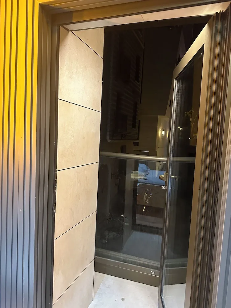 Deluxe Dört Kişilik Oda, Balkon, Şehir Manzaralı
