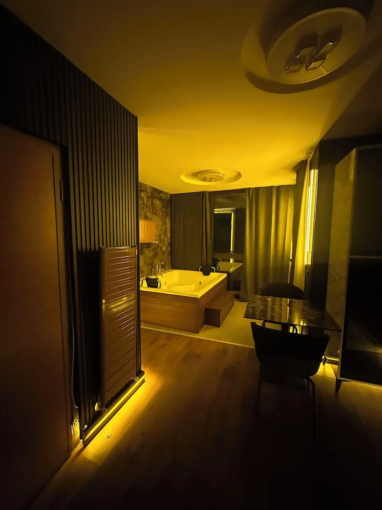 Luxury Süit