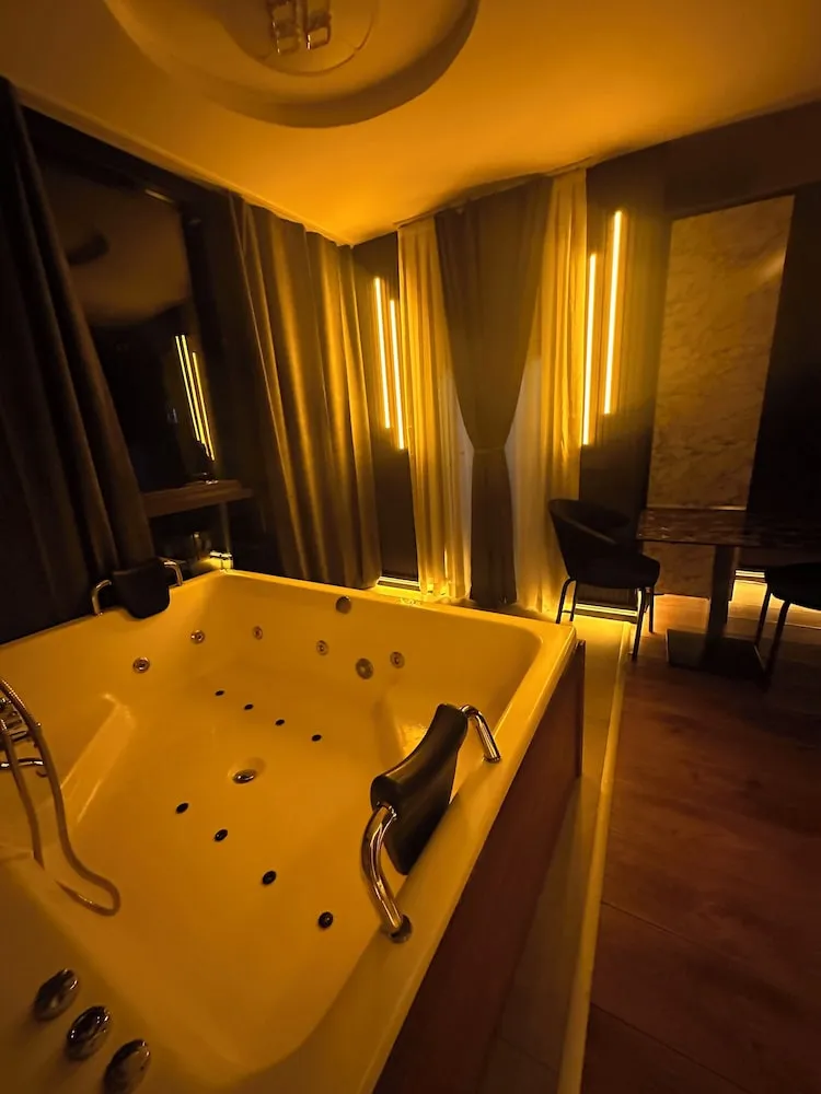 Luxury Süit