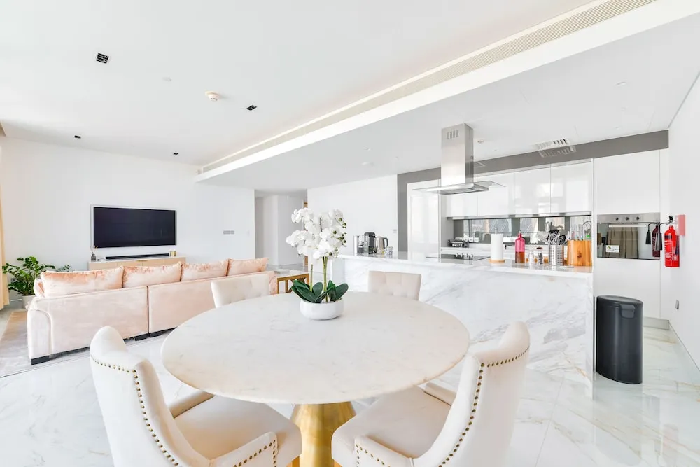 Luxury Apart Daire, 2 Yatak Odası, Balkon, Denize Bakan