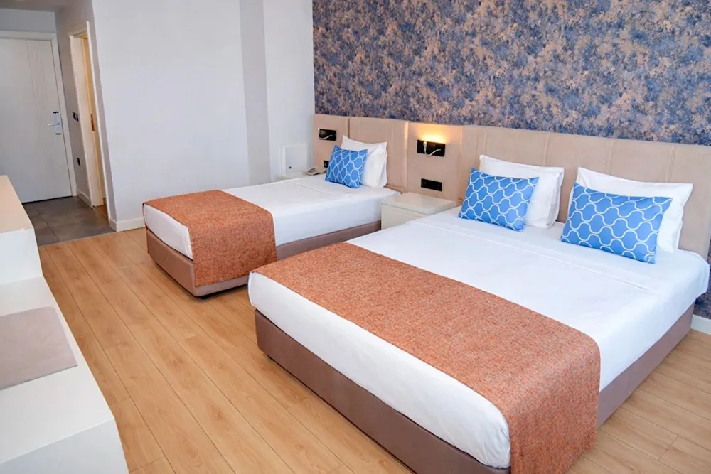 Standard Double Room with Balcony