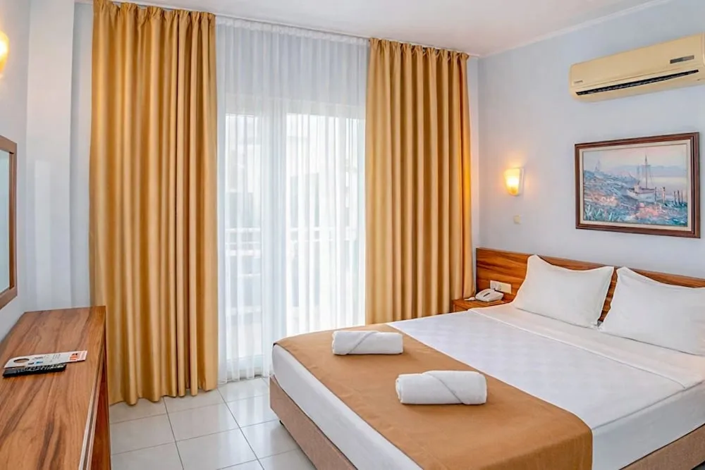 Economy Room