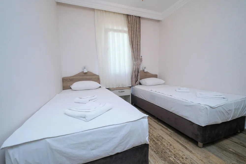Junior Apart Daire, Mutfak, Dağ Manzaralı