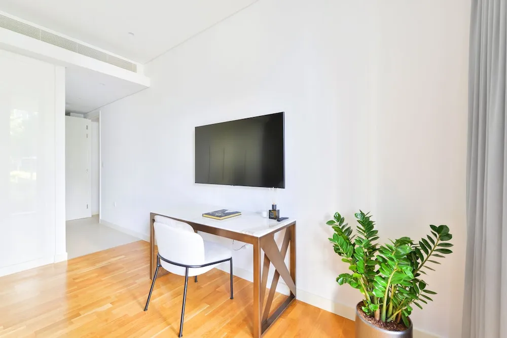 Luxury Apart Daire, 2 Yatak Odası, Veranda, Zemin Kat