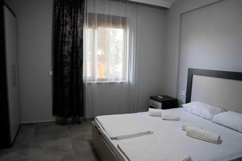 Comfort Apart Daire, Bahçe Manzaralı