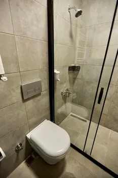 Taksim Holiday Inn Suite