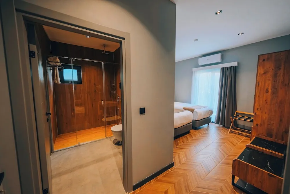 Deluxe Villa, 2 Yatak Odası, Kişiye Özel Havuzlu, Kısmi Göl Manzaralı