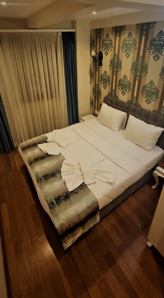 Standard Tek Büyük Yataklı Oda, Şehir Manzaralı