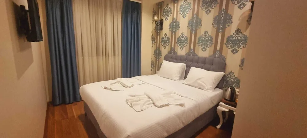 Standard Tek Büyük Yataklı Oda, Şehir Manzaralı