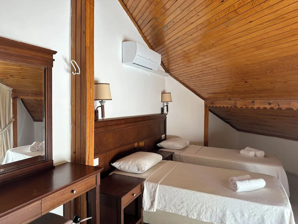 DENIZ,DAG,SEHIR,ORMAN MANZARALI,TERASLI