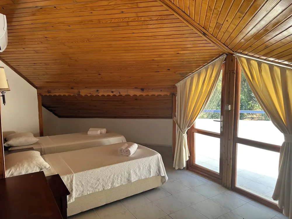 DENIZ,DAG,SEHIR,ORMAN MANZARALI,TERASLI