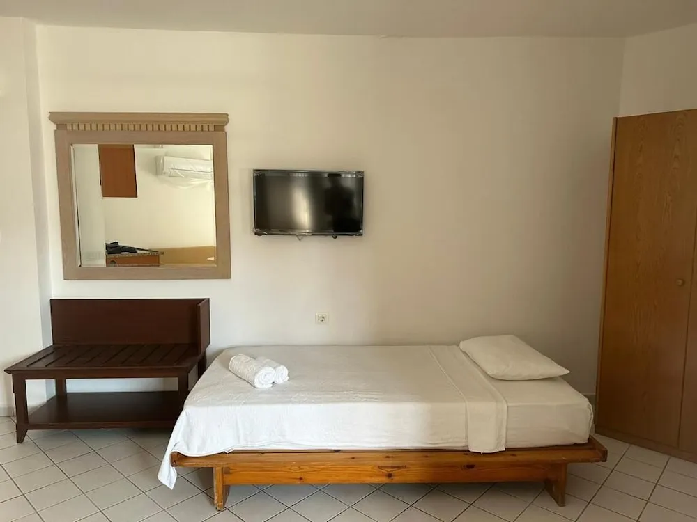 DENIZ, DAG, SEHIR MANZARALI 1+1 APART