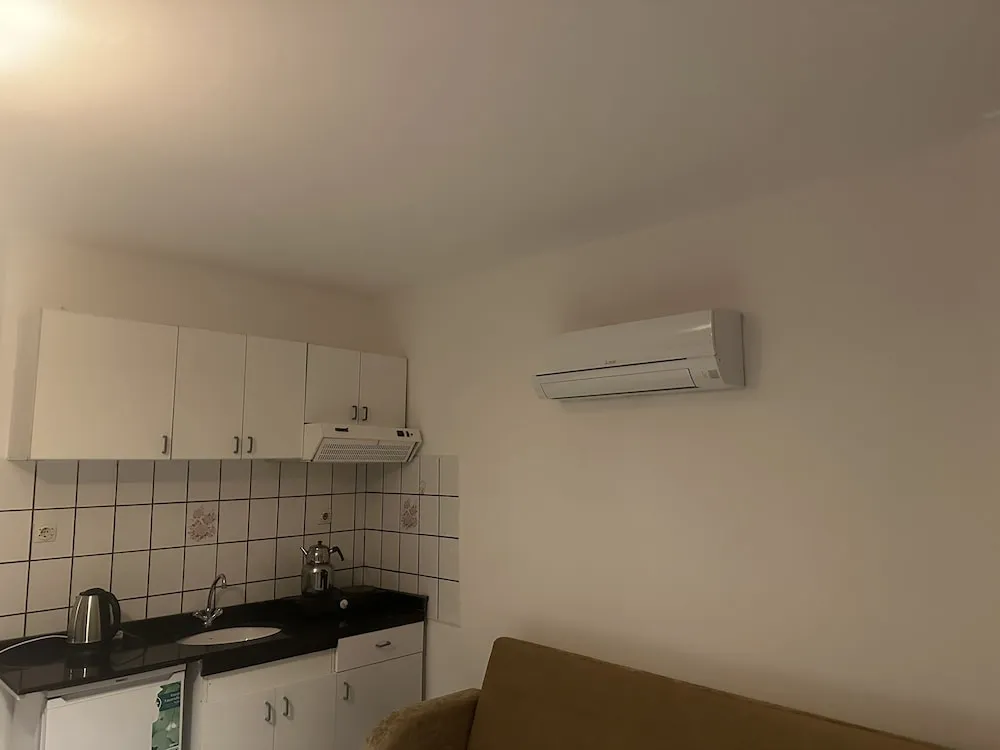 DENIZ, DAG, SEHIR MANZARALI 1+1 APART