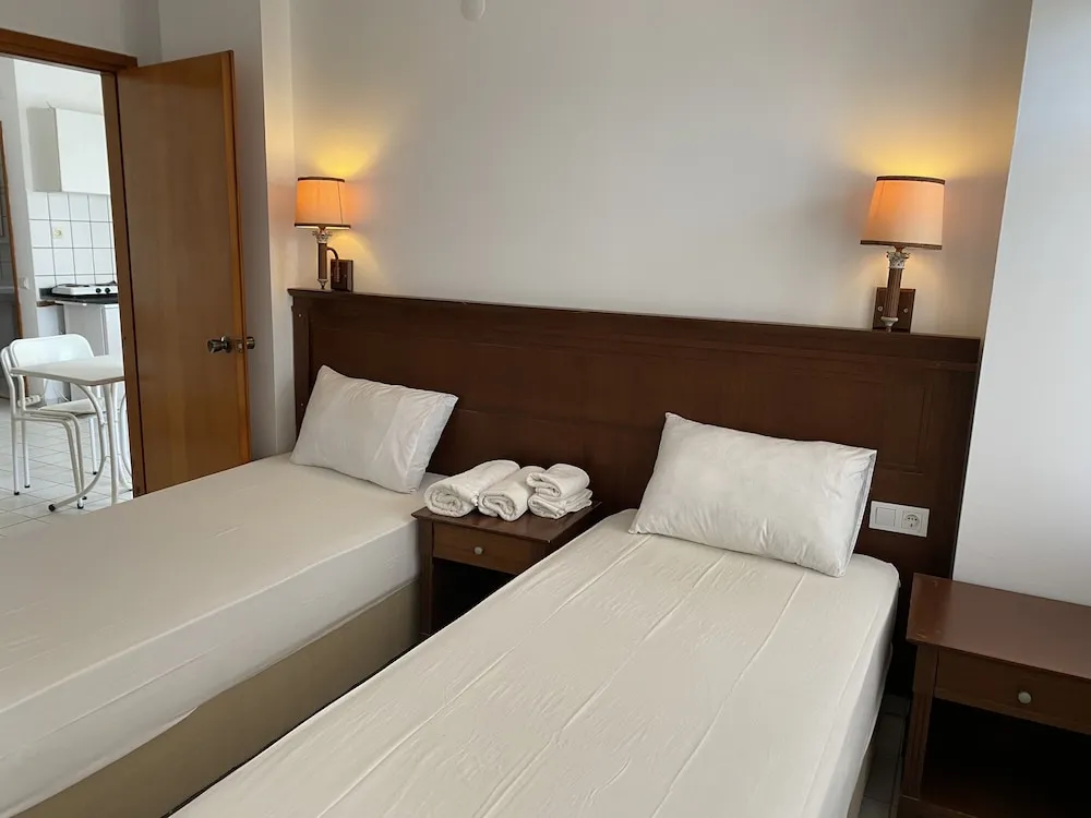 DENIZ, DAG, SEHIR MANZARALI 1+1 APART