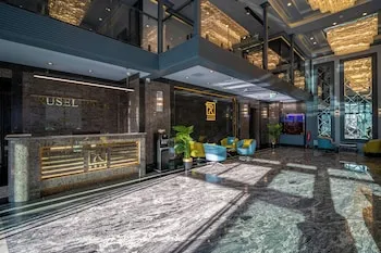 Rusel Park Residence