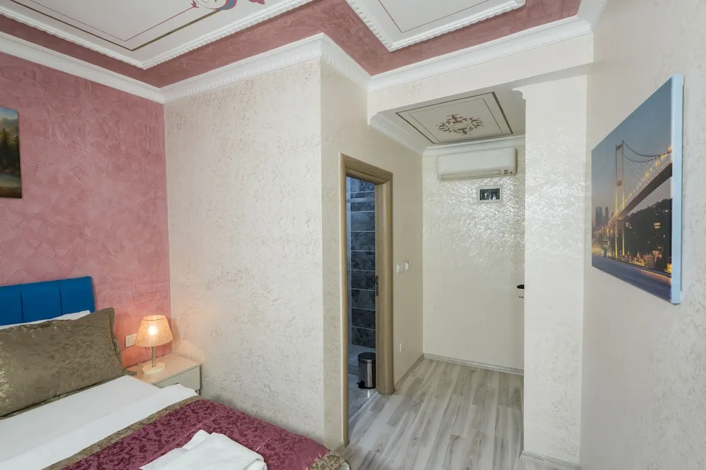 Economy Room, 1 Bedroom, Basement Floor