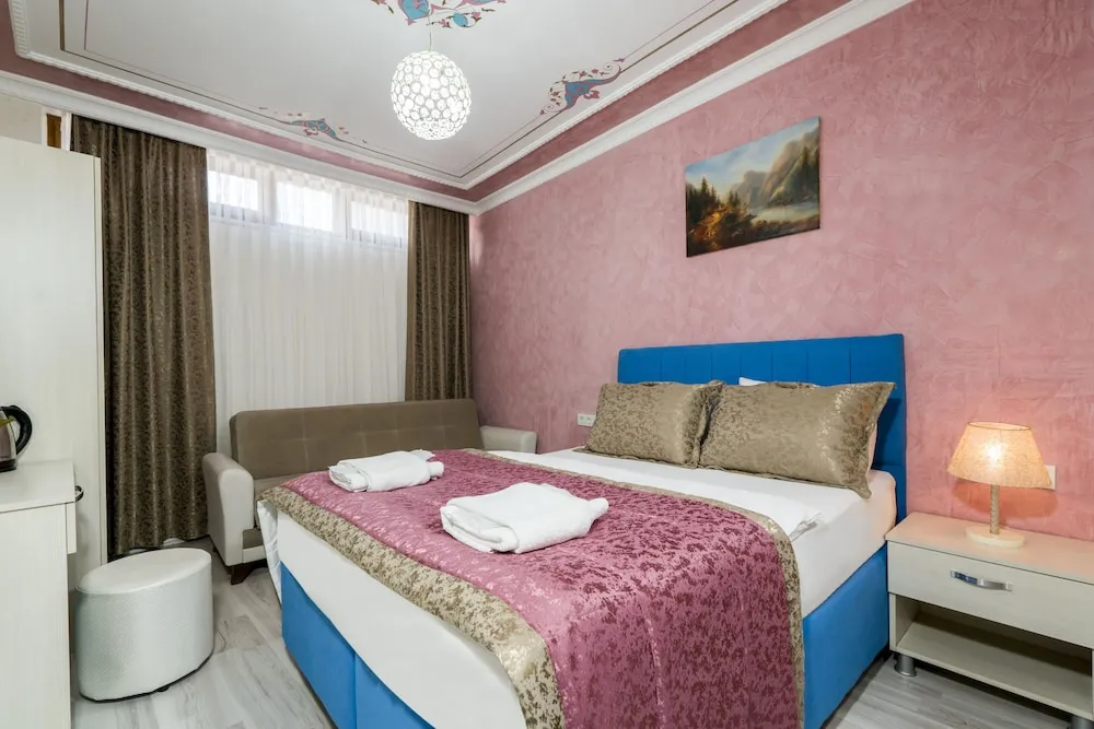 Economy Room, 1 Bedroom, Basement Floor