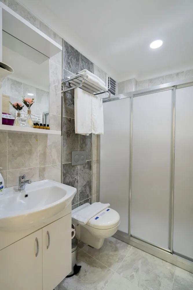 Family Üç Kişilik Oda