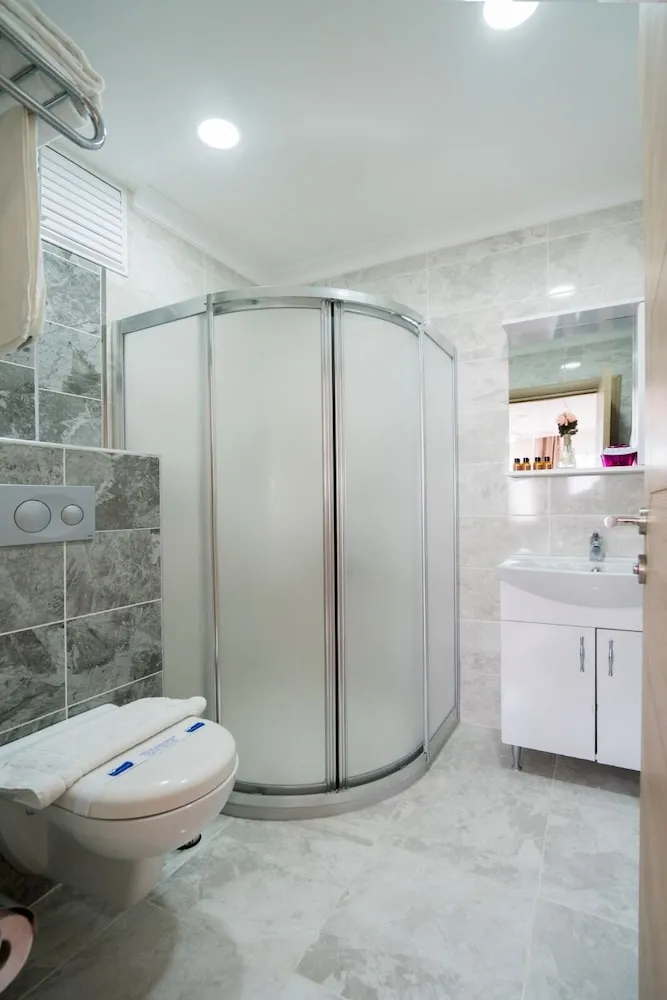 Family Üç Kişilik Oda