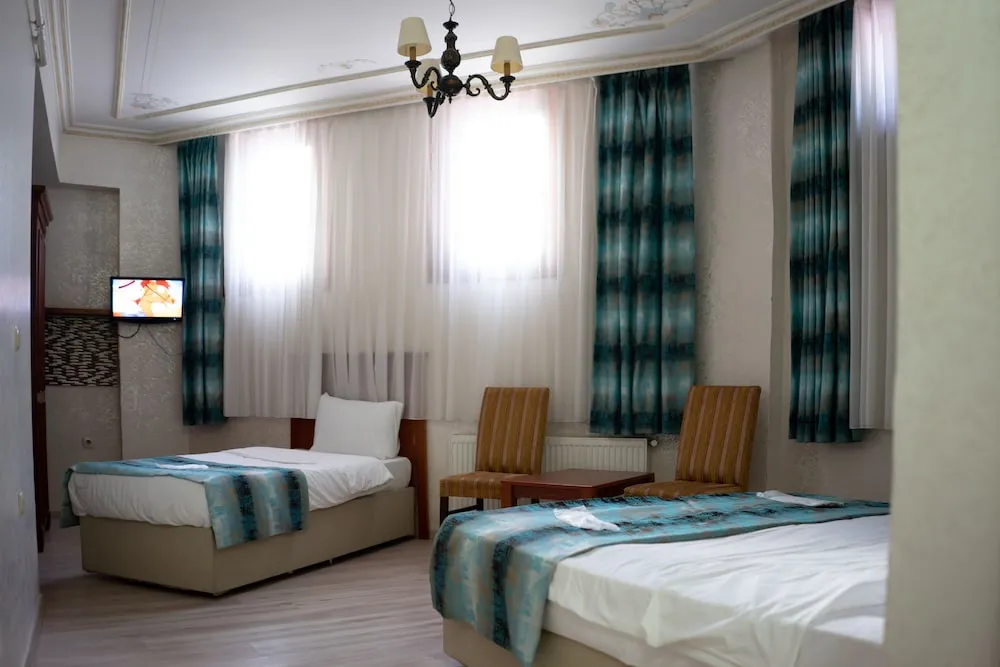 İki Ayrı Yataklı Oda, 2 Yatak Odası