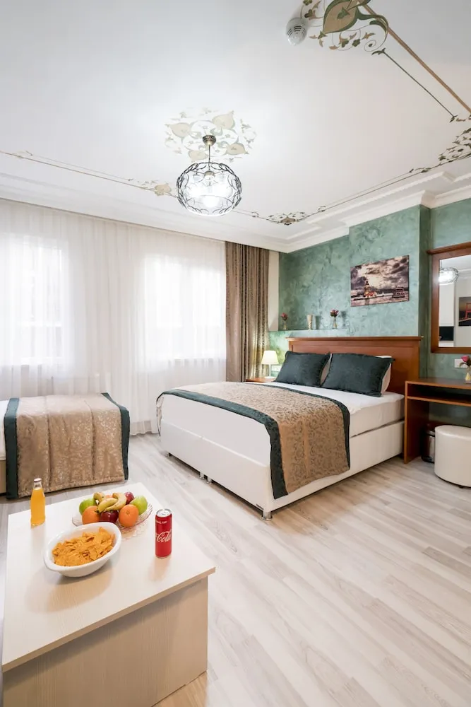 Family Dört Kişilik Oda