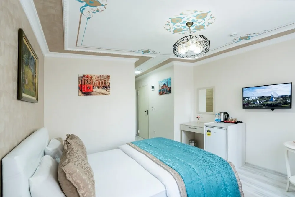 Deluxe Tek Büyük Yataklı Oda, 1 Yatak Odası, Sigara İçilmez, Deniz Manzaralı