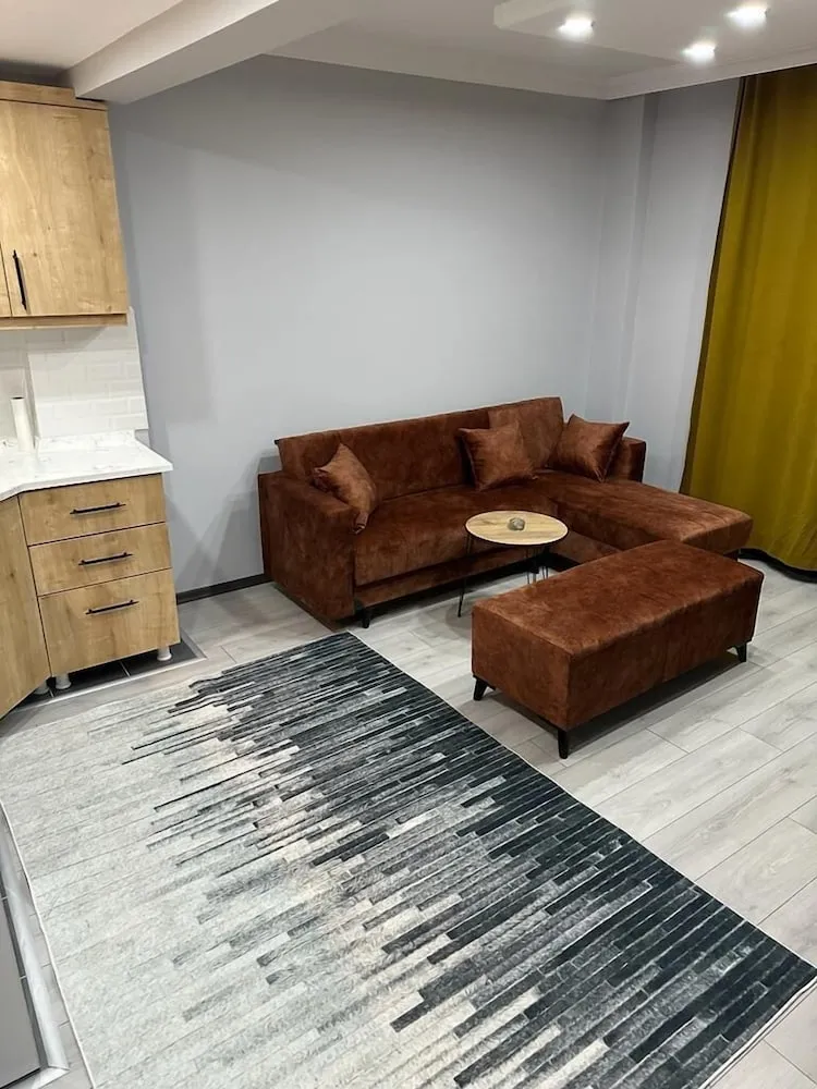 Superior Apart Daire, 1 Büyük (Queen) Boy Yatak ve Çekyat, Sigara İçilebilir, Dağ Manzaralı