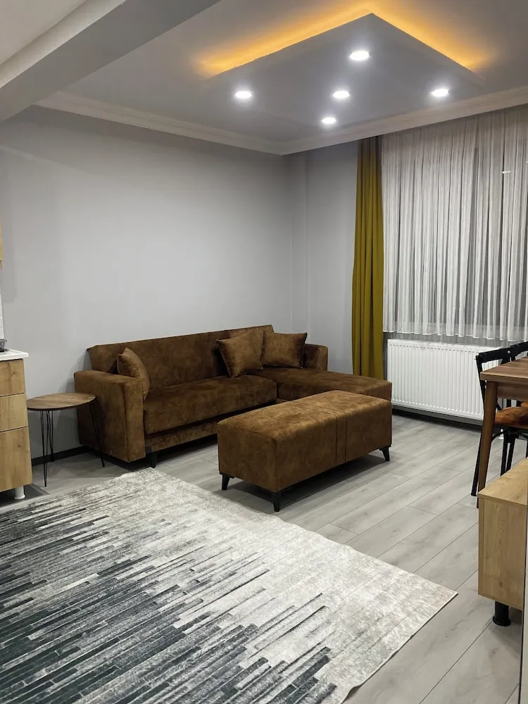 Superior Apart Daire, 1 Büyük (Queen) Boy Yatak ve Çekyat, Sigara İçilebilir, Dağ Manzaralı