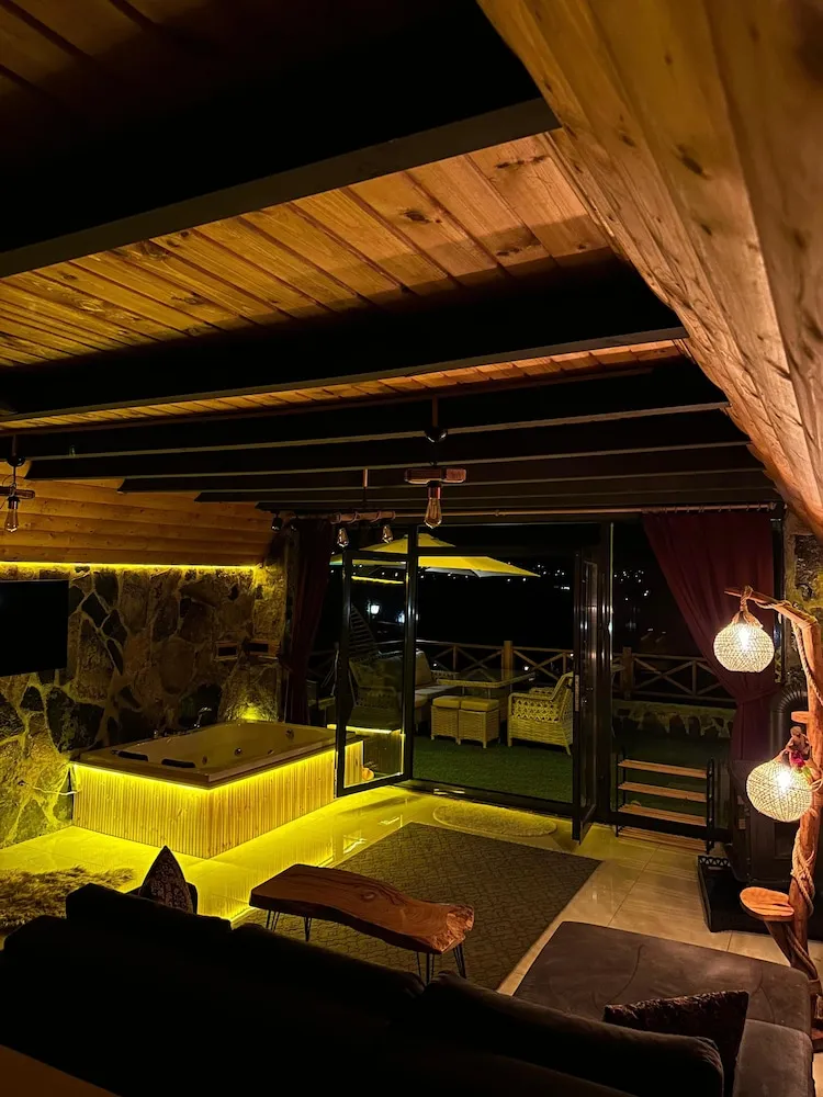 Comfort Bungalov, Deniz Manzaralı