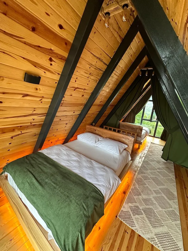 Basic Bungalov, Deniz Manzaralı