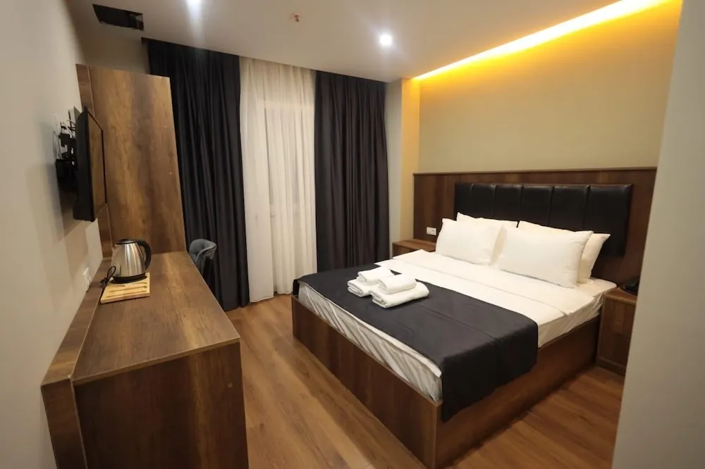 Superior Büyük Yataklı Tek Kişilik Oda, Şehir Manzaralı