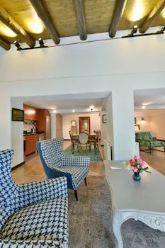 Oya House