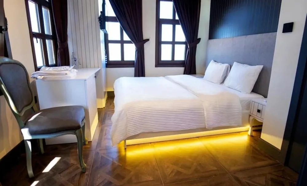Comfort Tek Büyük Yataklı Oda, Deniz Manzaralı