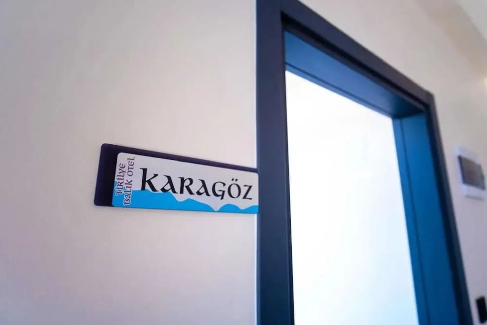 Luxury Tek Büyük Yataklı Oda, Balkon, Deniz Manzaralı