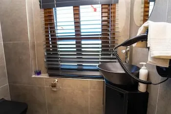 Tirilye Balık Otel