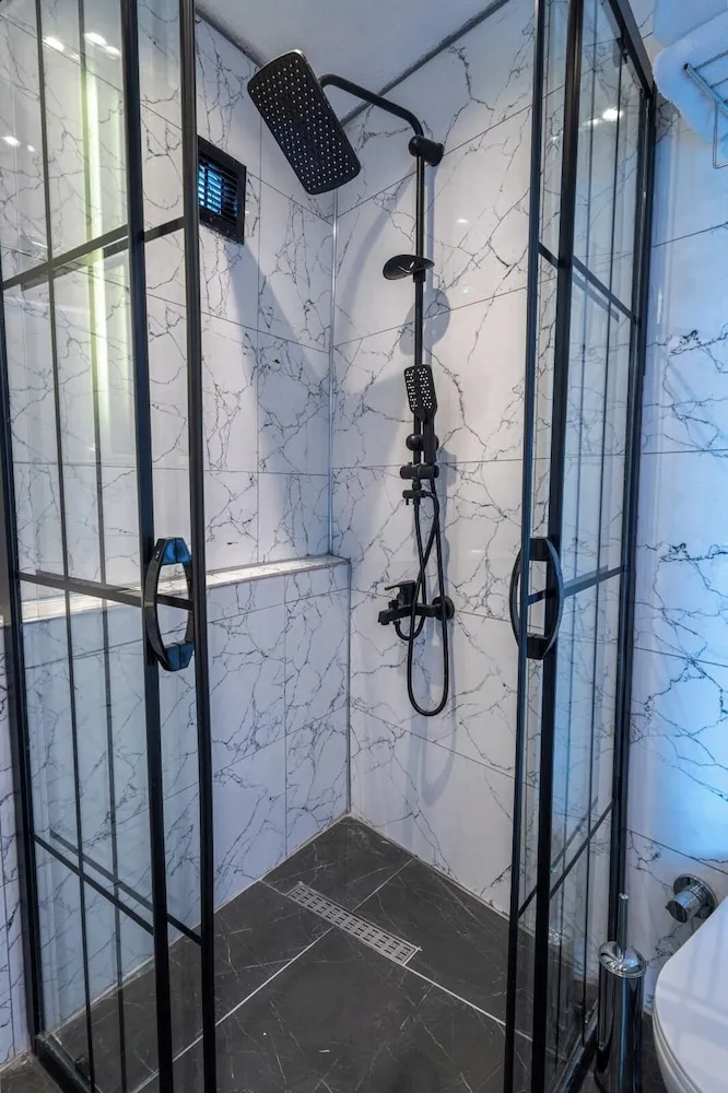 Family Tek Büyük Yataklı Oda, Deniz Manzaralı