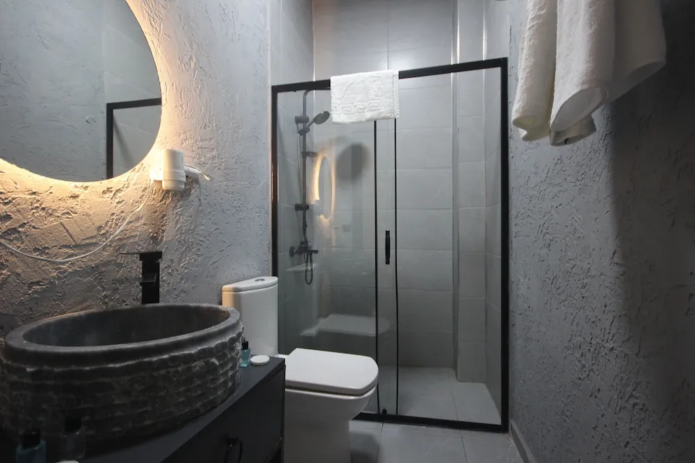 Standard Üç Kişilik Oda, Şehir Manzaralı