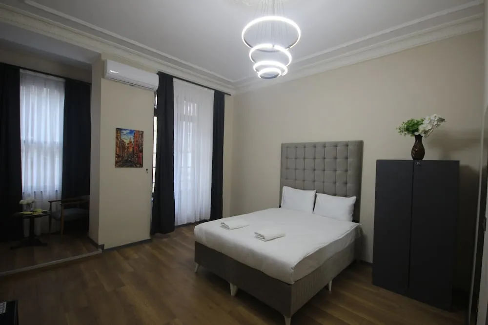 Standard Tek Büyük Yataklı Oda, Şehir Manzaralı