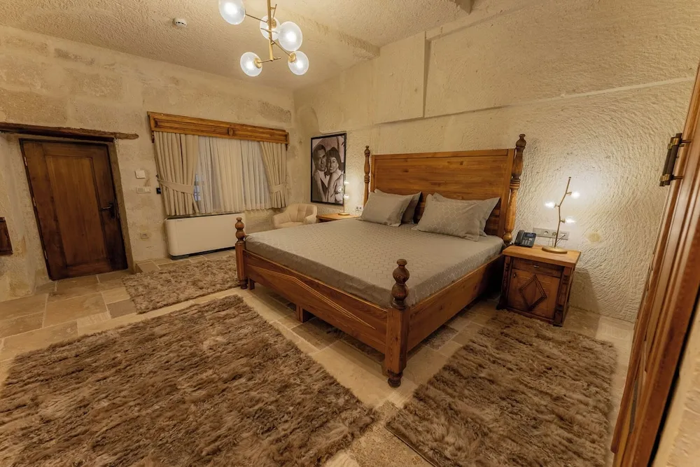 Cave Room