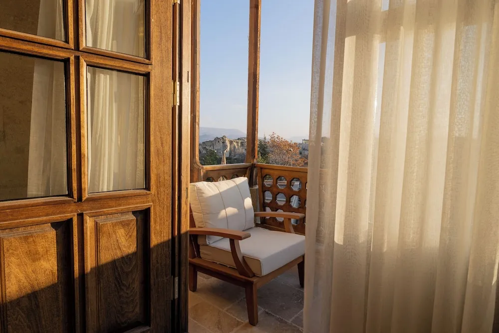 Pasha Suite